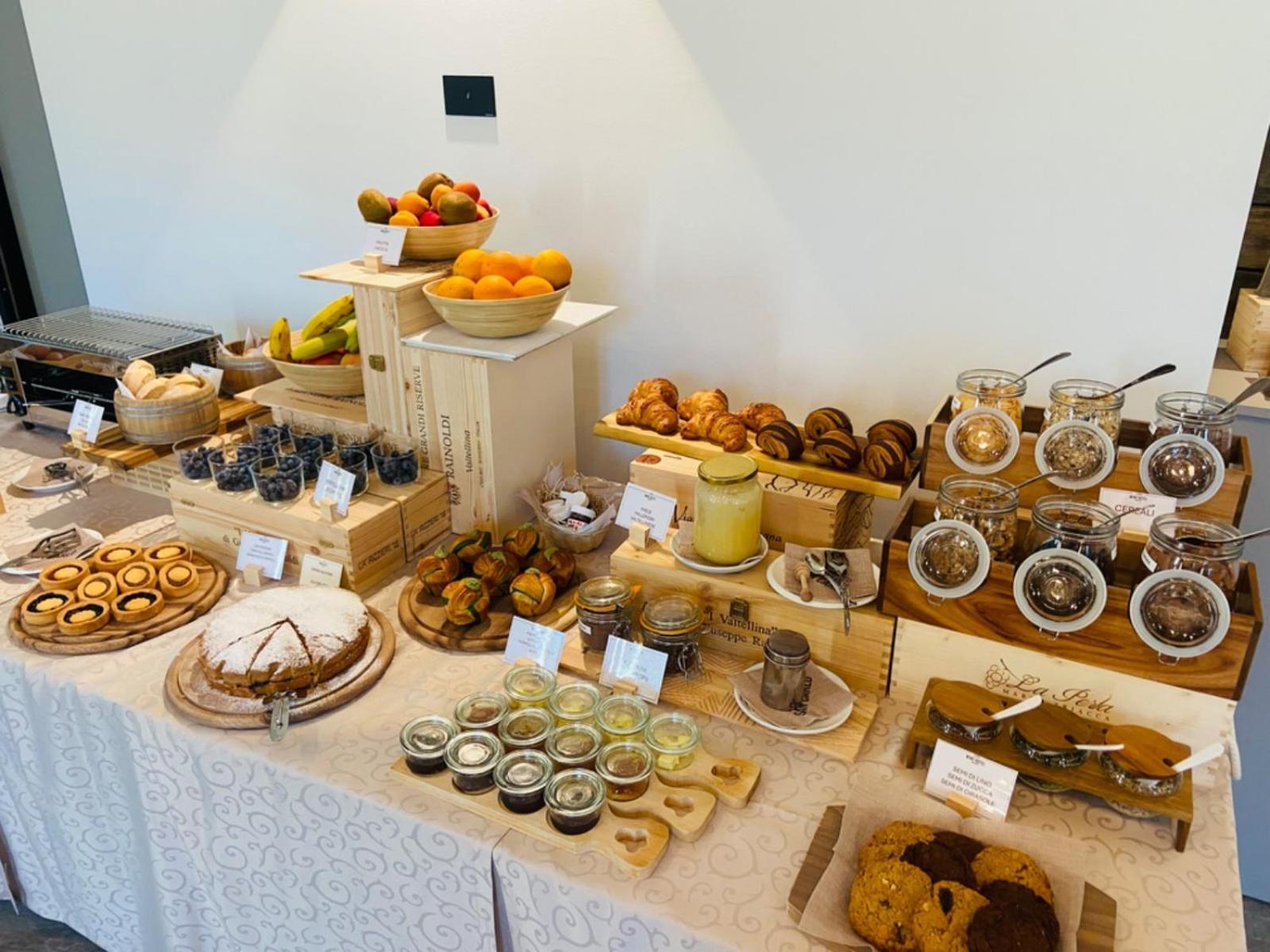 Wine Hotel San Carlo - Relais & Spa - Boutique Hotel 치우로 외부 사진