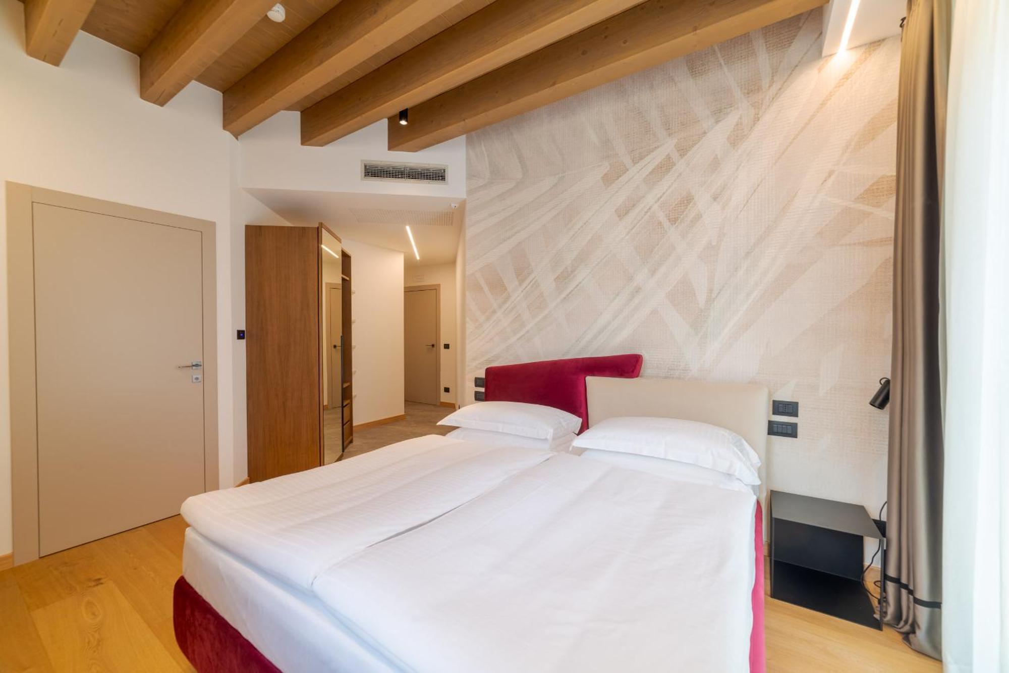 Wine Hotel San Carlo - Relais & Spa - Boutique Hotel 치우로 외부 사진