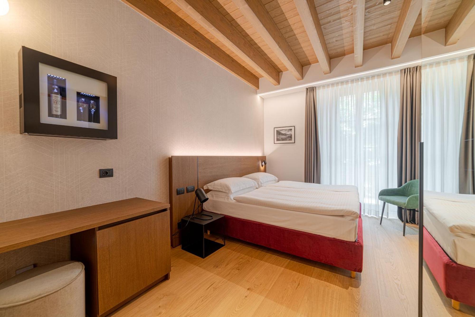 Wine Hotel San Carlo - Relais & Spa - Boutique Hotel 치우로 외부 사진